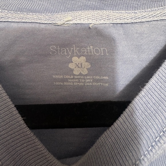 Shop Staykation Blue “Hot Mess Express” Collage Tee Oversized Graphic XL - Picture 3 of 3